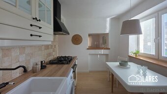 Predaj 2i byt s jedinečným vidieckym šarmom, Staré sídlisko - 10