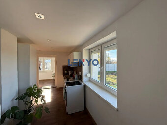 Na predaj Domček - Chatka plná pokoja na 800m² pozemku - 10