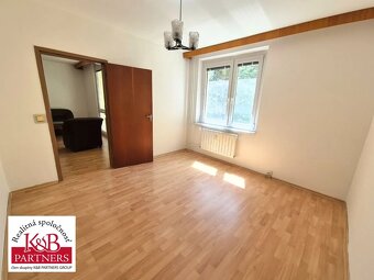 Ponúkame na predaj pekný-priestranný 4izb. byt v Trenčíne - 10