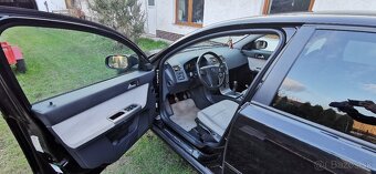 Predám VOLVO V50 2.0D 2008 100kW - 10