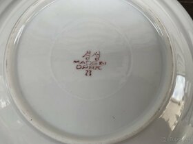Porcelánové staré retro taniere - 10