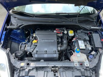 Fiat Grande Punto Sport 1.4 16V - 10
