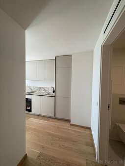 2-izbový byt s terasou v luxusnom projekte – VYDRICA - 10