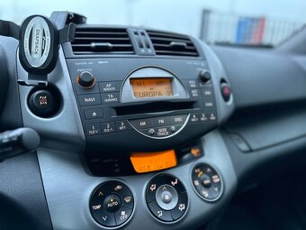 Toyota RAV4 2.2l D-4D 150 Sol - 10