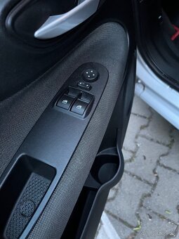 Fiat Punto - 10
