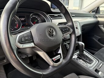 Volkswagen Passat Variant 2.0 TDI Elegance 4Motion DSG - 10