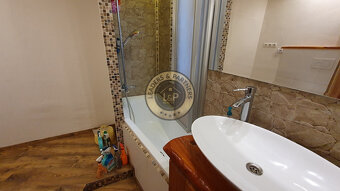 PREDAJ: 3 izbový byt 70 m2 s 2 WC + loggia Jesenná ul. - 10