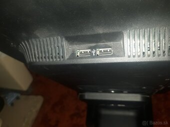 Monitor HP compaq LA2006x 1600 x 900 - 10