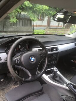 BMW e91 318d 90kw - 10