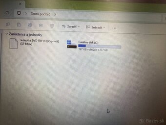 Notebook Lenovo ThinkPad T530 – 15,6", i5 3320M, 8GB ram. - 10