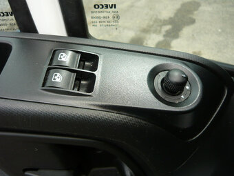 IVECO DAILY 35 S 16 CHLAĎÁK - 10