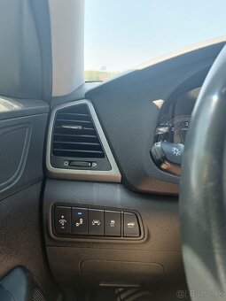 Hyundai tucson 2.0 CRDI 4x4 manuál - 10