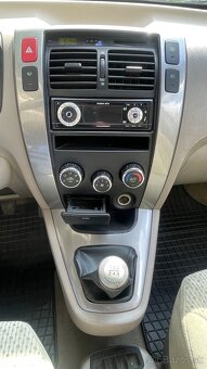 Hyundai Tucson 2.0 CRDi 4wd - 10