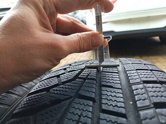 zimne pneu Hankook 215/65 R17 - 10