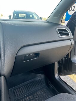 Predám Volkswagen Polo 1.4 - 10