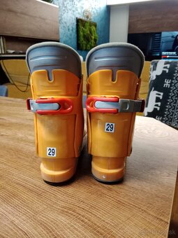 Detské lyže pre začiatočníkov a lyžiarky vo veľkosti 29. - 10