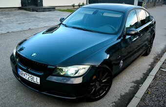 BMW E90 320i - 10