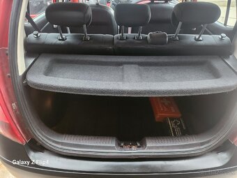 Hyundai i10 - 10