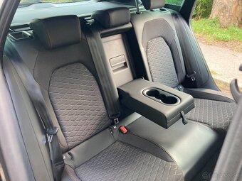 Seat Leon Sportstourer 1.5 TSI 130 FR výbava Benzín - 10