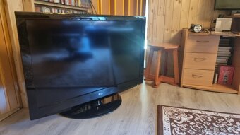 LCD TV LG 42" 106cm TOP stav - 10
