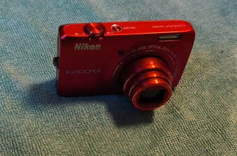 Predám dig. fotoaparát Nikon COOLPIX S6300 - 10
