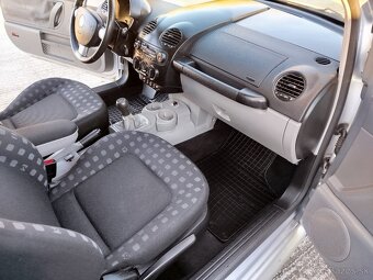 volkswagen new beetle - 10