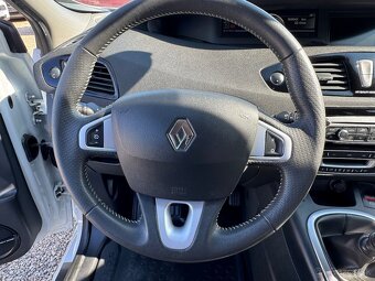 Renault Scénic 1.6 dCi Bose - 10