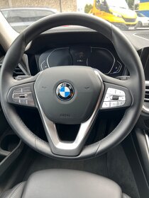 BMW Rad 3 318i A/T - 10