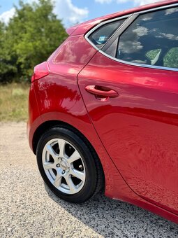 Kia Ceed 1.4 CRDi ECO Dynamics Hatchback - 10