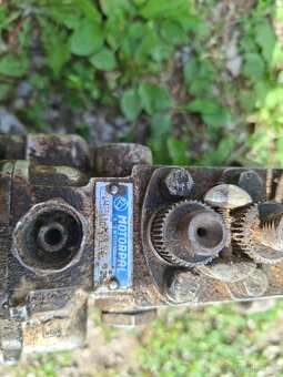 Predám poľnohospodárske stroje - 10