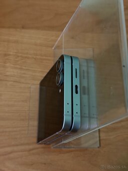 Dobrý deň Ponúkam na predaj Samsung Galaxy Z Flip 6 512GB - 10