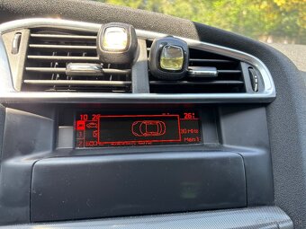 Citroën C4 1,6 HDI - 10