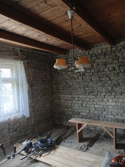 Vidiecky domček na predaj. - 10