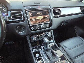 Touareg II Facelift R-line 3.0 TDI - 10