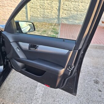Mercedes benz 180 cdi 115 kw 2010 - 10