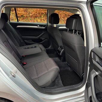 Volkswagen Passat 2.0 TDi DSG - 10