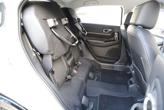 Predám Hondu HR-V e:HEV Advance - 10