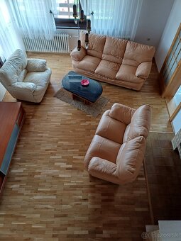 Koženna sedacia súprava ( kreslo + 2 x sedačka) - 10