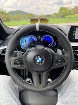 BMW 530xD G30 - 10