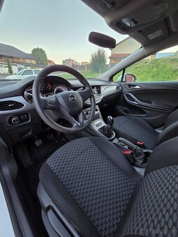 Opel Astra Sport Tourer 1.6 CDTI - 10