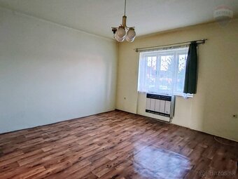 2 izbový rodinný dom 80 m2 , Vrakúň - 10