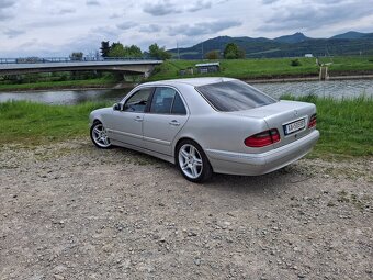 Mercedes w210 220cdi top stav - 10
