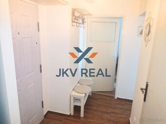 EXKLUZÍVNE 2- IZBOVÝ BYT NA PREDAJ S 2 BALKÓNMI - PIEŠŤANY - 10