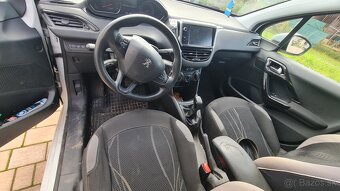Peugeot 208 1,6hdi stk ek do 11/2026 - 10