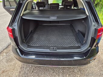 Volkswagen Passat Variant 2.0 TDI BMT Highline DSG - 10