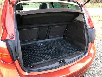Opel Meriva B 1.4 16V - 10