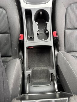 Audi A4 1.8 TFSI, Top stav, STK EK - 10