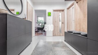 Nová ponuka- Veľký 3i byt- Balkón- Klimatizácia - 10