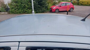 toyota yaris - 10