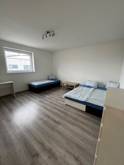 Moderný rodinný dom v Chorvátskom Grobe - 10